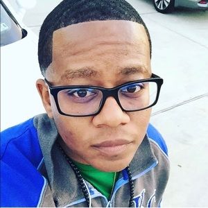 Meet your Posher, Charles